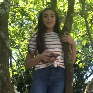 Meet your Posher, Stacy